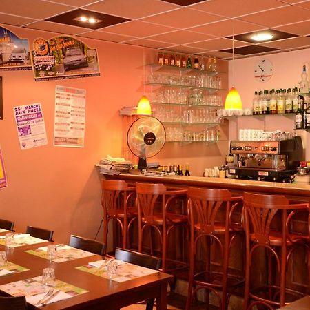 Hotel De Bourgogne La Clayette Екстериор снимка
