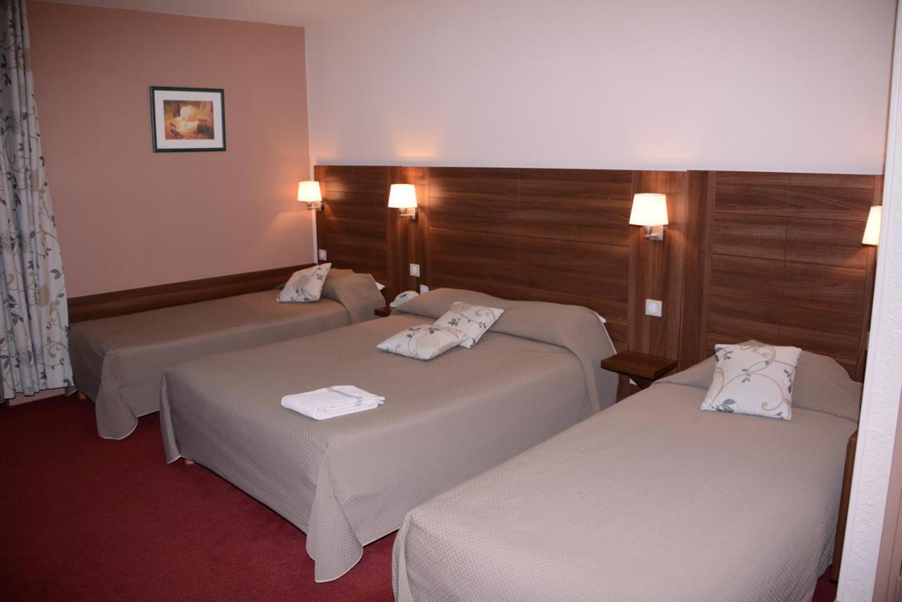Hotel De Bourgogne La Clayette Екстериор снимка