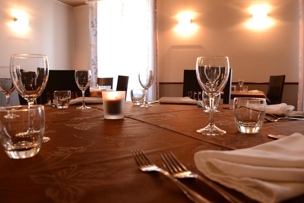 Hotel De Bourgogne La Clayette Екстериор снимка